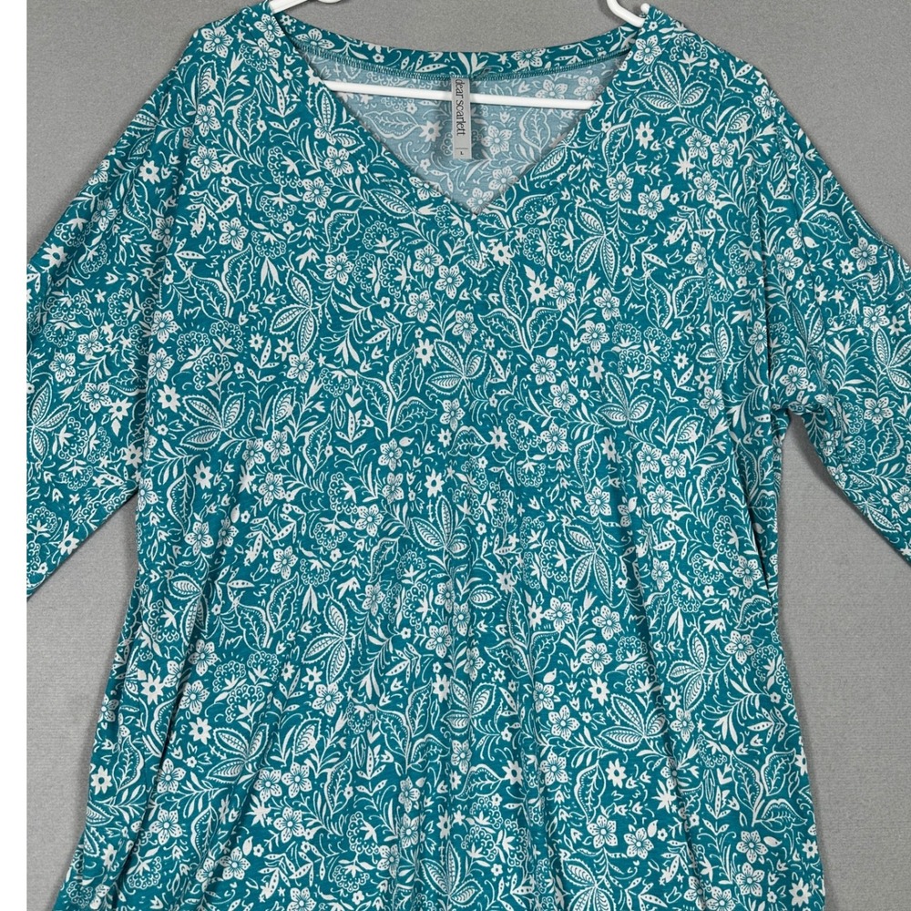 Dear Scarlett Top Womens Large Tunic Teal White Floral V-Neck 3-Quarter Sleeve